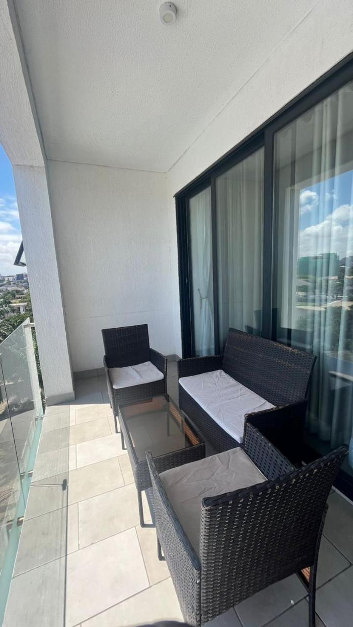 Luxury Labone Edge 2-Bedroom Apartment In Accra - Fivehills Homes Exterior foto