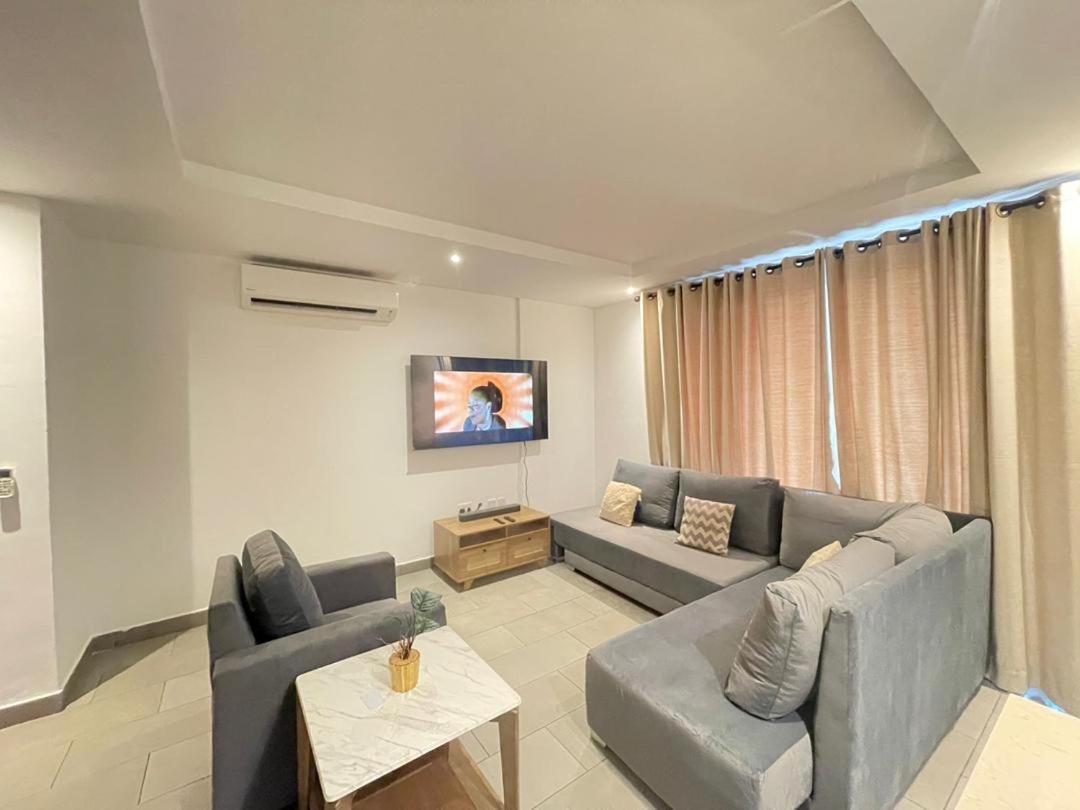 Luxury Labone Edge 2-Bedroom Apartment In Accra - Fivehills Homes Exterior foto